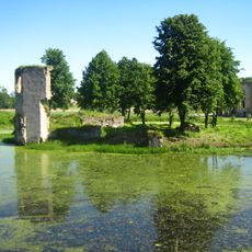 Ruiny budynku pałacowego I i II, lata 1519-1531