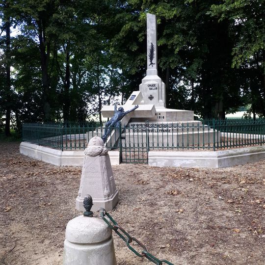 Monument de la Croix-Brisée