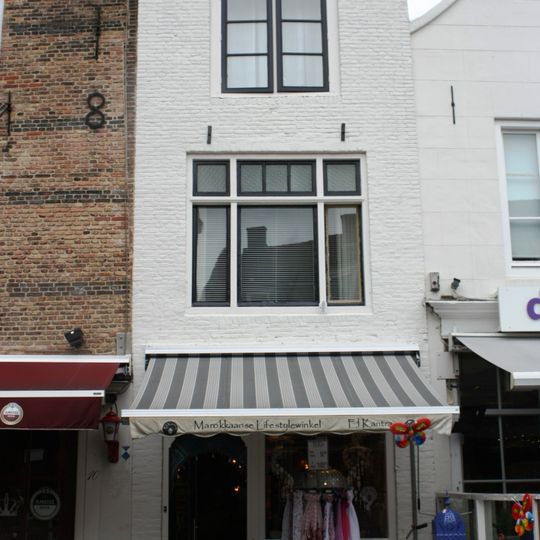 Pottenmarkt 8, Middelburg