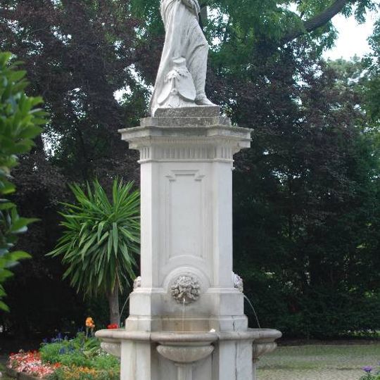 Donauweibchenbrunnen