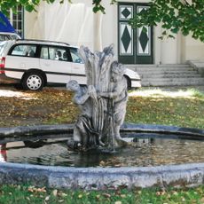 Brunnen