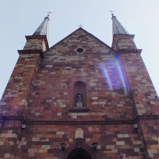 Holy Trinity church in Ćmińsk