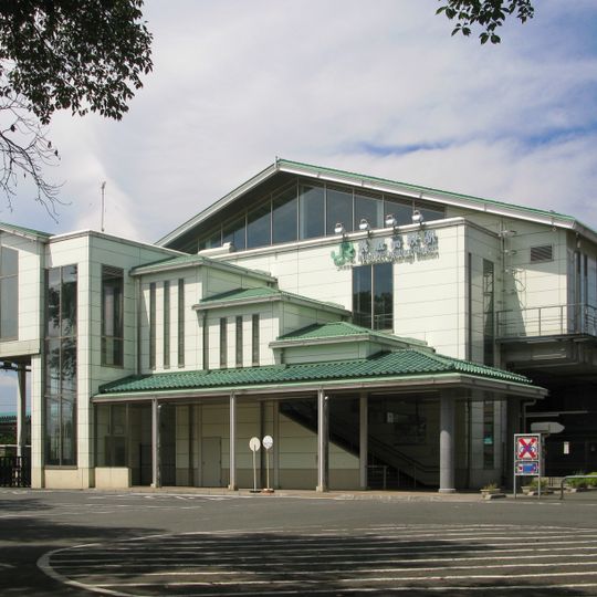 Musashi-Takahagi Station