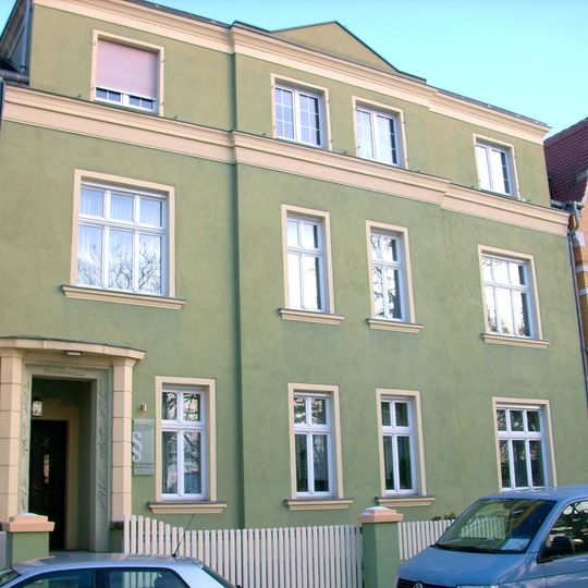 Wohnhaus in geschlossener Bebauung Friedrichsstraße 10a