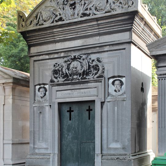 Grave of Cabirol and Ferrus