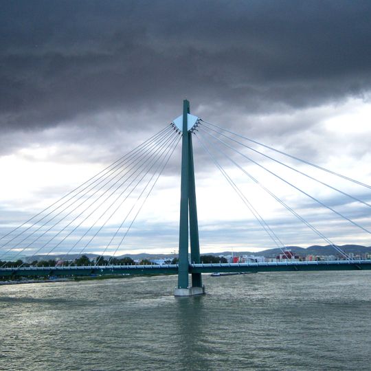 Donaustadtbrücke