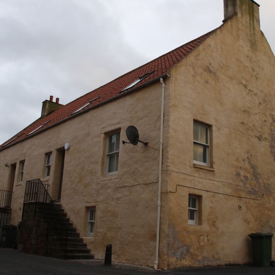 12 Lamer Street, Dunbar