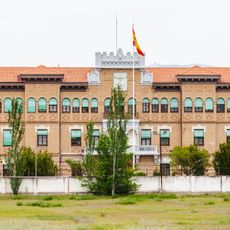 “Barón de Warsage” Barracks