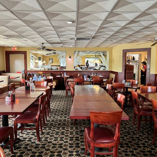Acropol Family Restaurant