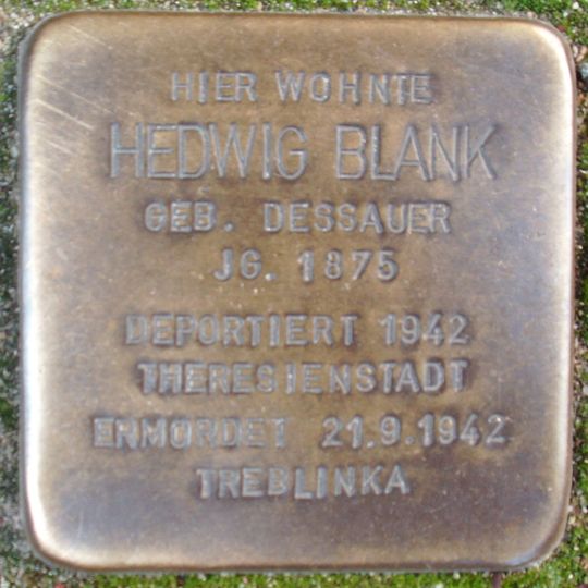 Stolperstein en memoria de Hedwig Blank