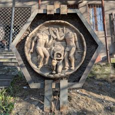 Relief sculpture