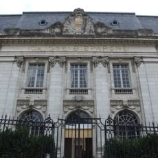 Building of the Savings Bank of Joigny