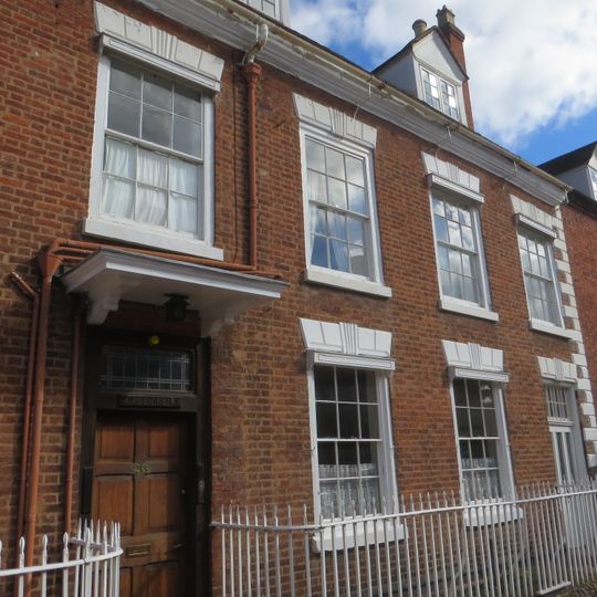 20, East Castle Street