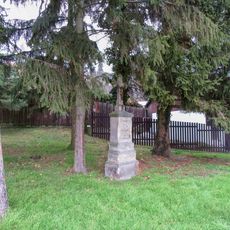 Kříž v Loučeni v ulici Strupkova