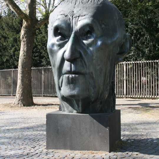 Konrad-Adenauer-Denkmal