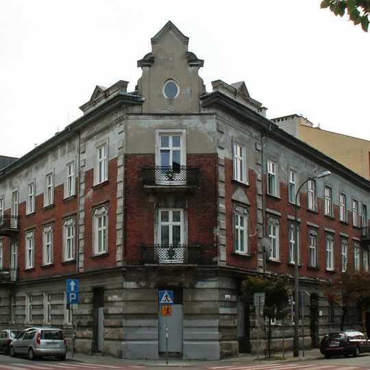 Ariańska 9 / Topolowa 25