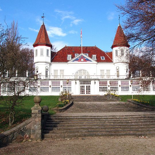 Varna Palæet