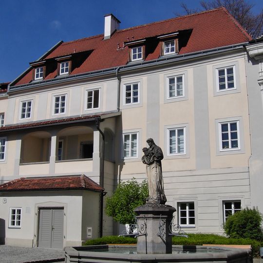 Ehem. Gemainer Kasten