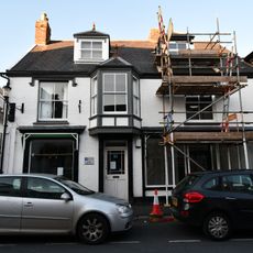 11 (and 11a), Fore Street