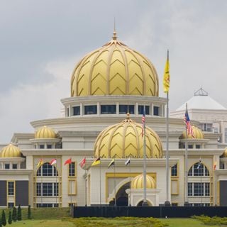 Istana Negara, Jalan Tuanku Abdul Halim