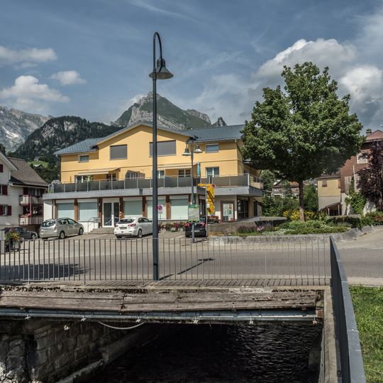Dorfstrasse-Brücke