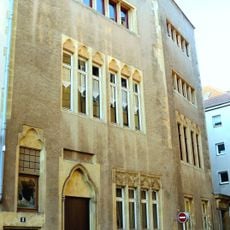 Immeuble, 8 place Sainte-Croix