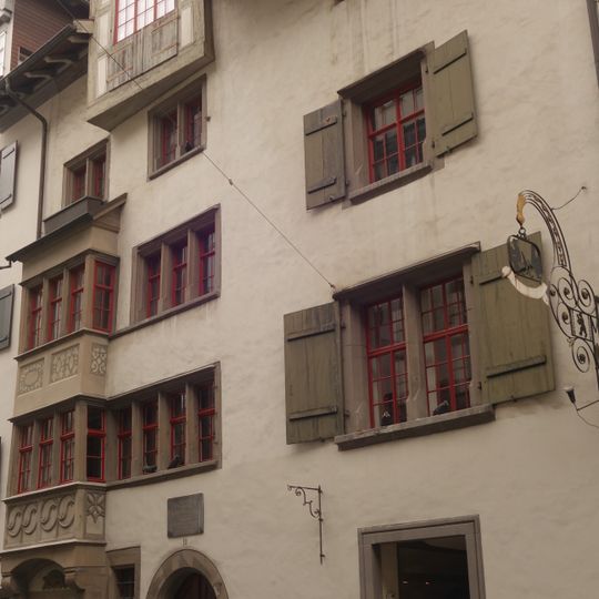 Haus zum Tiefen Keller