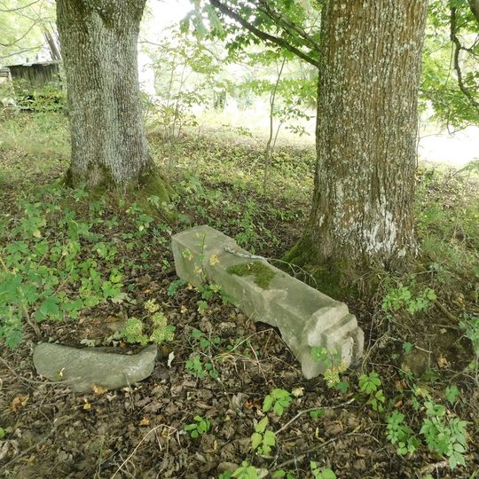 Školní pomník v Kamenci