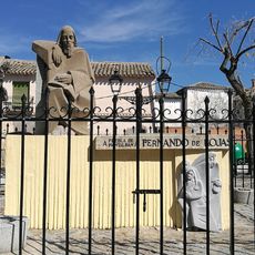 Monumento a Fernando de Rojas