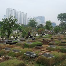 Karet Bivak Cemetery