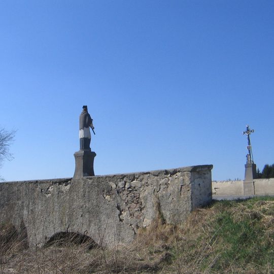 Most silnice II/172 západně od Novosedel