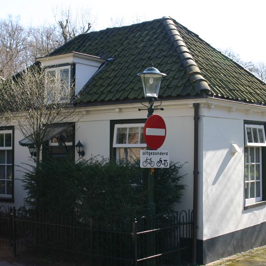 Duinrellweg 10, Wassenaar