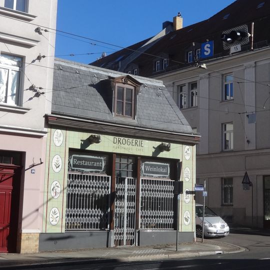 Kleines Geschäftshaus Menckestraße 46