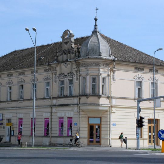 Bâtiment de l'hôtel Srem à Stara Pazova