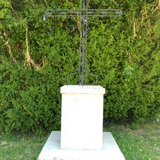 Croix de l'ancien cimetière
