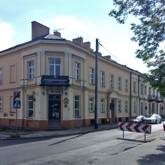 Dom przy ul. Narutowicza 18a