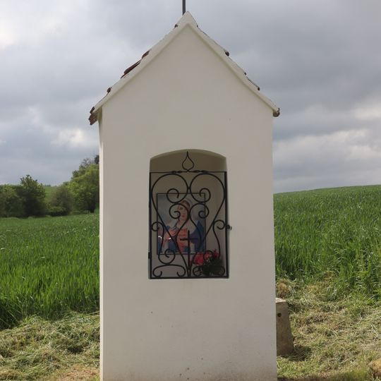 Kaplička severně od Bačkovic