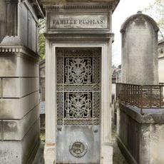 Grave of Pujolas
