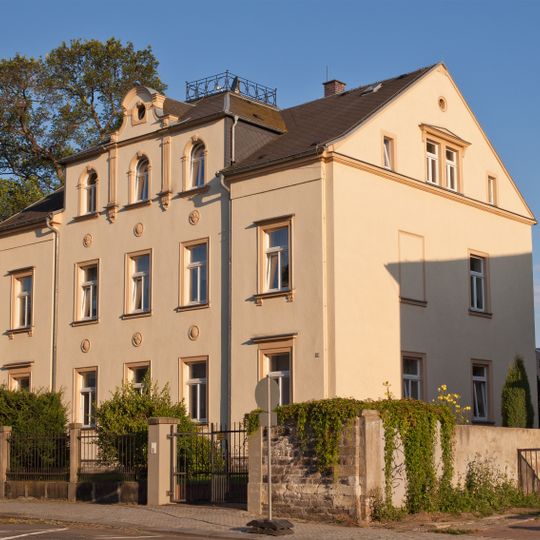 Villenartiges Wohnhaus Turnerstraße 12