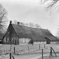 Oosteinde 10, Wapserveen