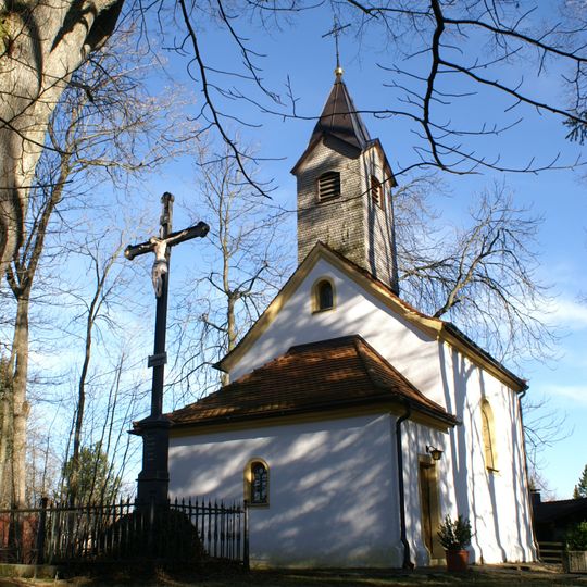 Kalvarienberg mit Kapelle und Kreuzwegstationen