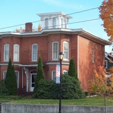 House at No. 8 State Street