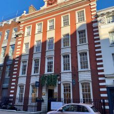 32, St George's Street W1