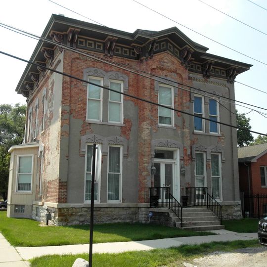 DuPont-Whitehouse House