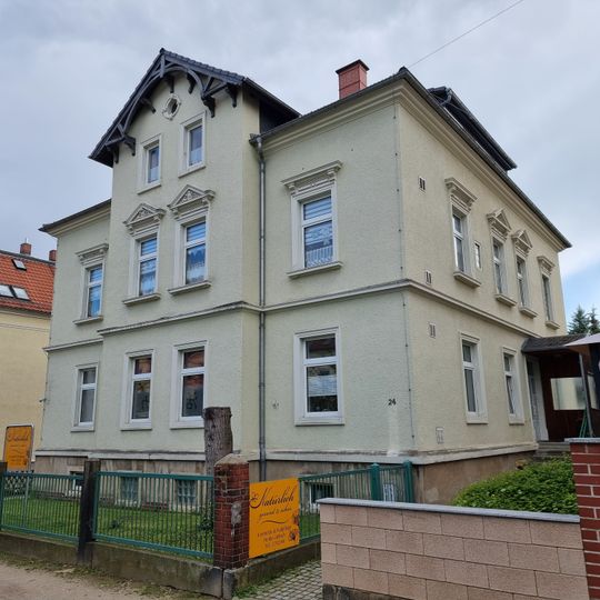 Wohnhaus Karl-Liebknecht-Straße 24