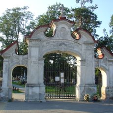 Brama z częścią ogrodzenia