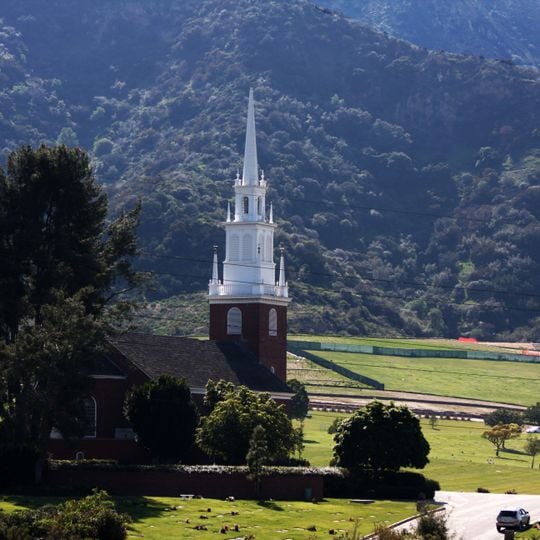 Forest Lawn Memorial Park