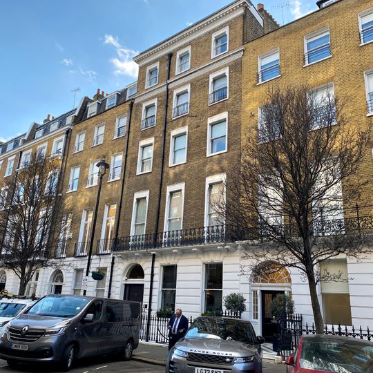 27-31, Devonshire Place W1