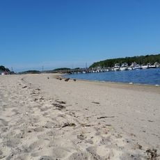 Monument Beach