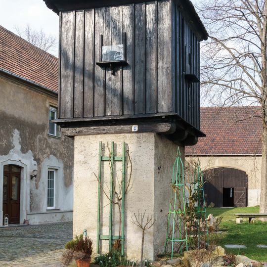 Taubenturm eines Bauernhofes Dorfstraße 13
